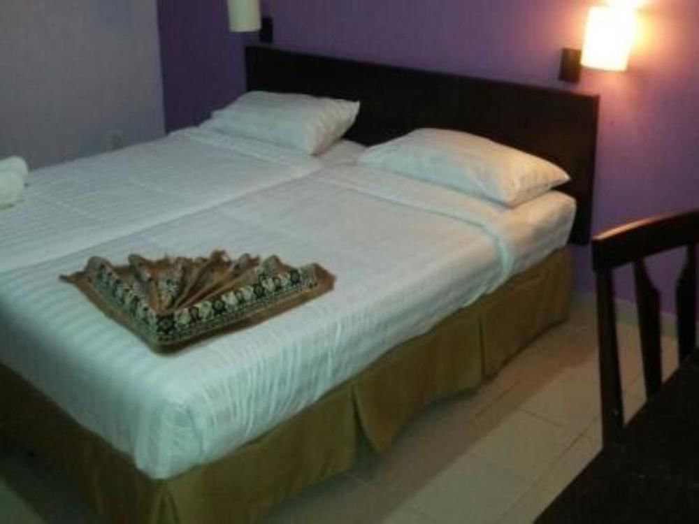 Puteri Beach Resort Port Dickson Exterior foto